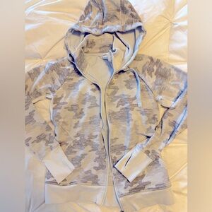 Athleta full zip hoodie
Size M